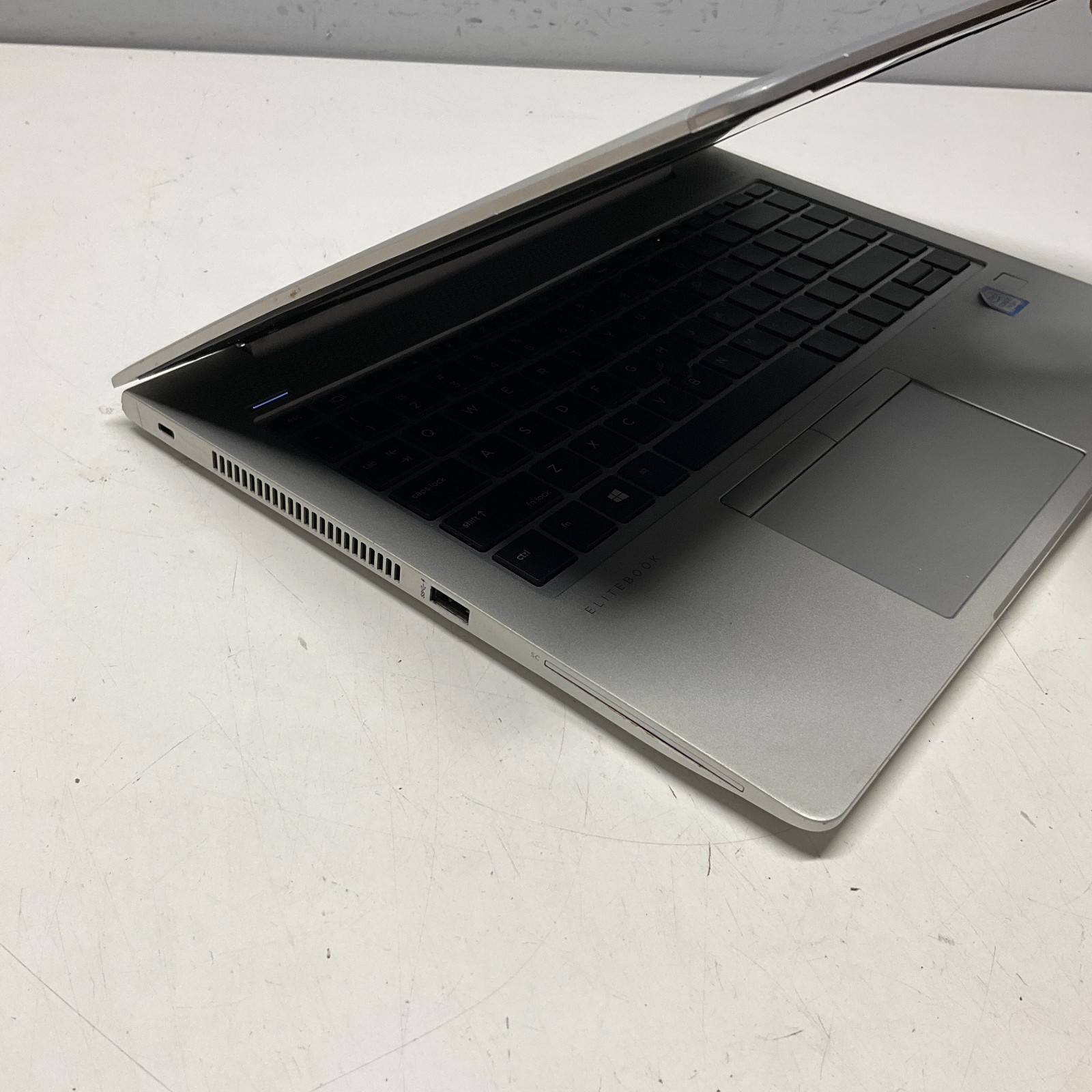 HP EliteBook 840 G5 Laptop Intel Core i5-7200U 8GB 256GB SSD Windows 10 Pro READ