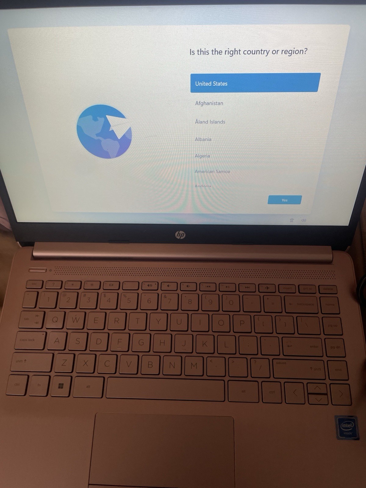 HP Stream 14″ Pink Notebook Laptop Intel Celeron Windows 11 Built-in Webcam