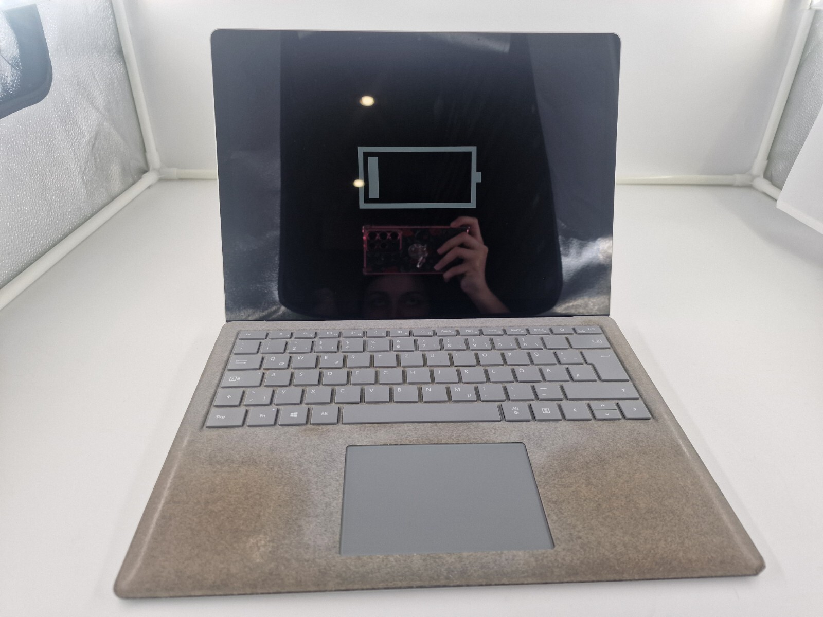 Microsoft MS Surface 2 1769 13.5 Intel i5 8GB 128GB No OS 020341484457