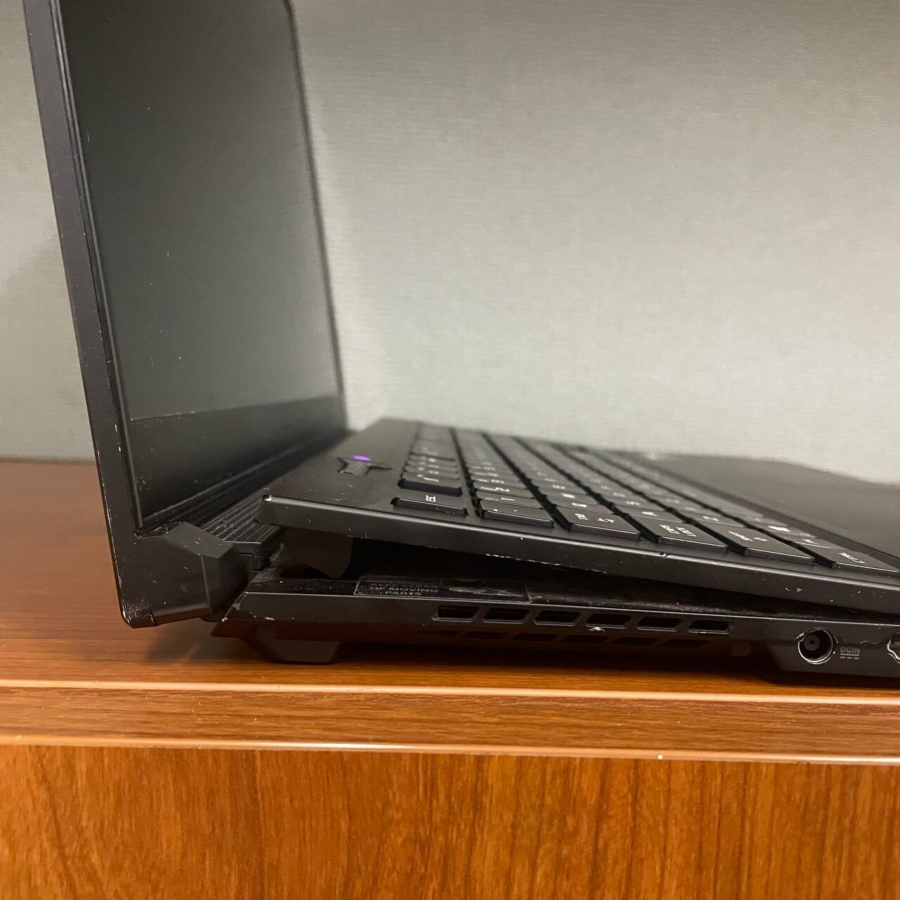 Asus ROG Zephyrus s17. RTX 3080, i9-11900H. 165Hz 2K Panel