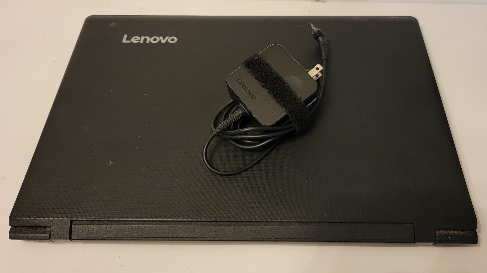 Lenovo Ideapad 110-151SK 15.6” laptop Intel® Pentium® 4405U 4GB RAM 450GB HDD