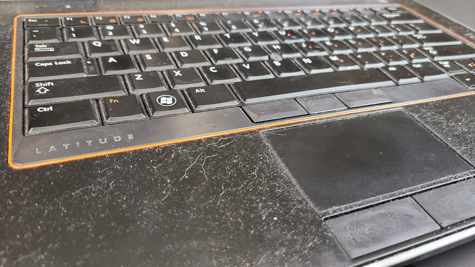 Dell Latitude E6420 i5 8GB RAM 500GB HDD Win 10 Pro PARTS Sticky Deck