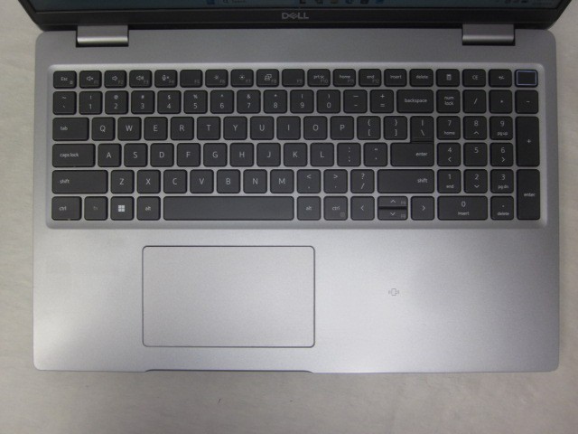 Dell Latitude 5521 I7-11850H @ 2.5GHz 512GB 32GB WIN11PRO MX450 #10