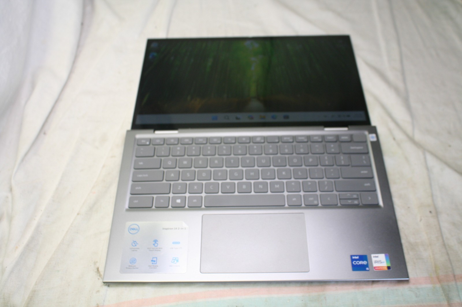 Dell Inspiron 5410 2-IN-1 14″ i5-1135G7 2.4GHz 16GB RAM 512GB Nvme Touch