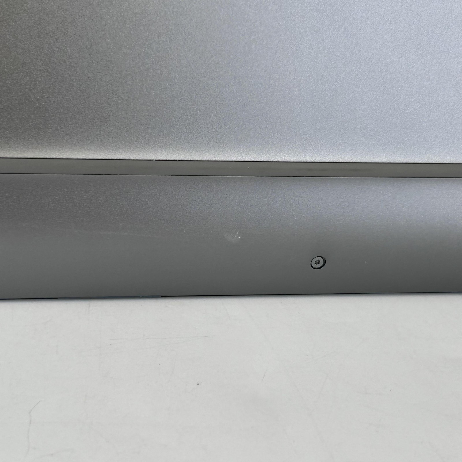 Dell Precision 5570 15 Gray FHD+ 2.4 GHz i7-12800H 16GB 512GB SSD RTX A1000 Good
