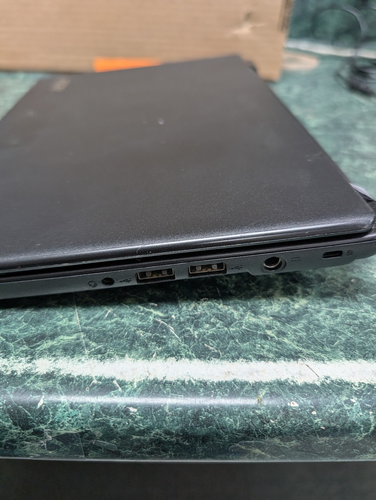 Acer Travelmate B113-E 11″ Laptop Celeron 1017U 4GB 320GB HDD Win10 Pro w/COA