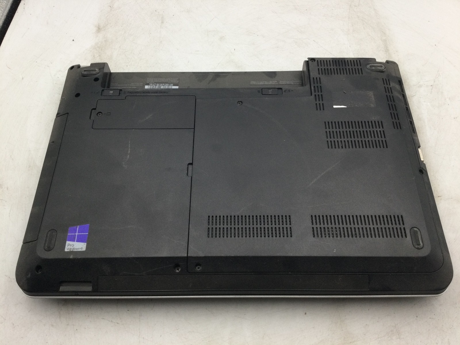 LENOVO THINKPAD E431 – INTEL I3 – NO RAM – FOR PARTS – READ DESCRIPTION – BB