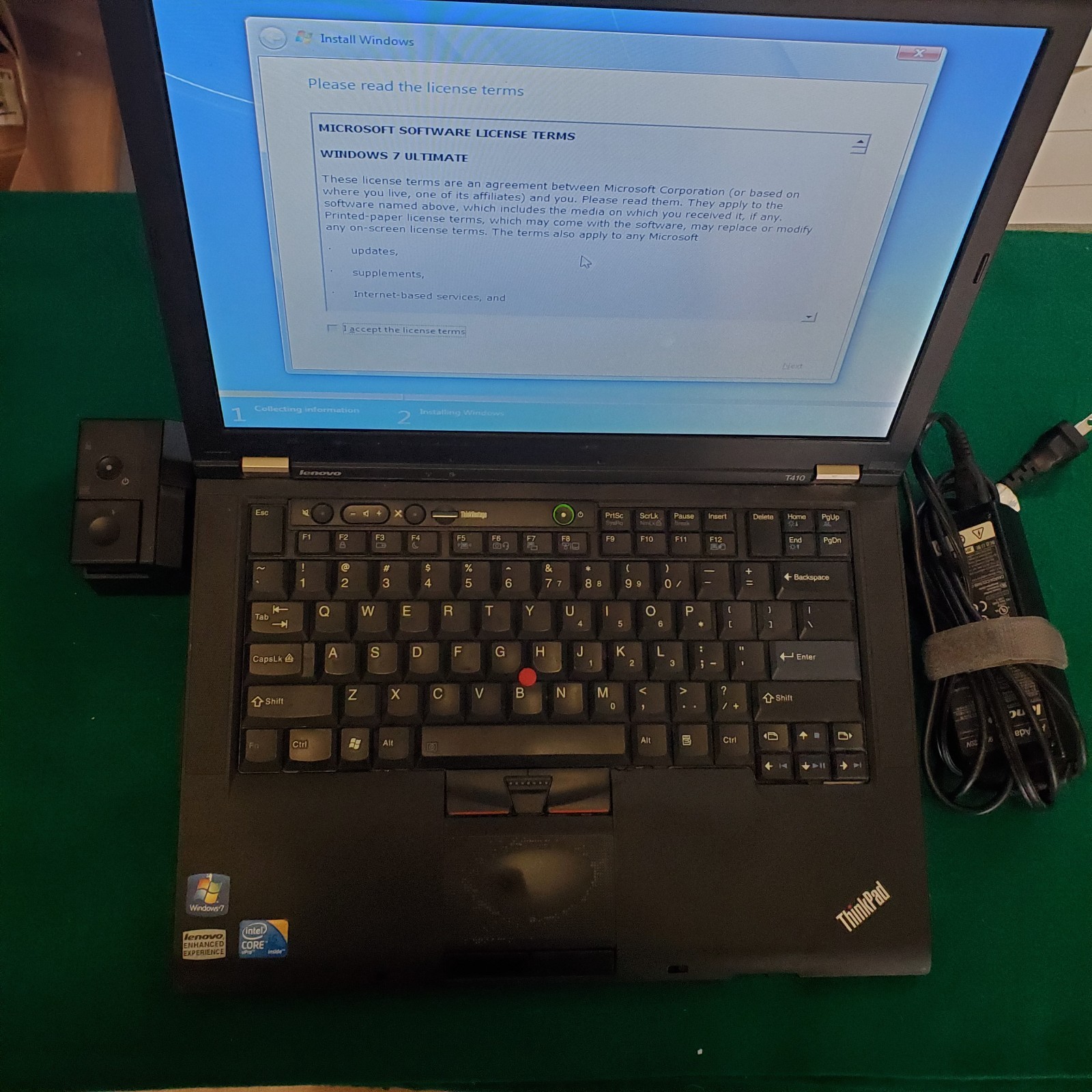 LEVONO THINKPAD T410 & DOCKING STATION