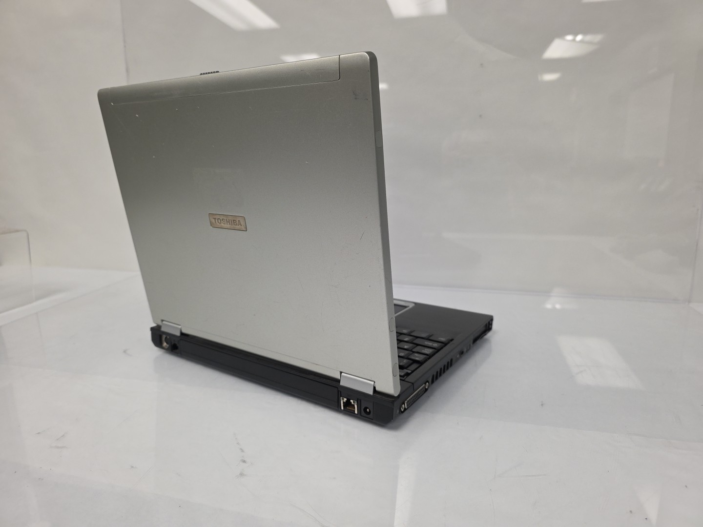 Vintage Toshiba Tecra M2 PTM20U Laptop – For Parts –