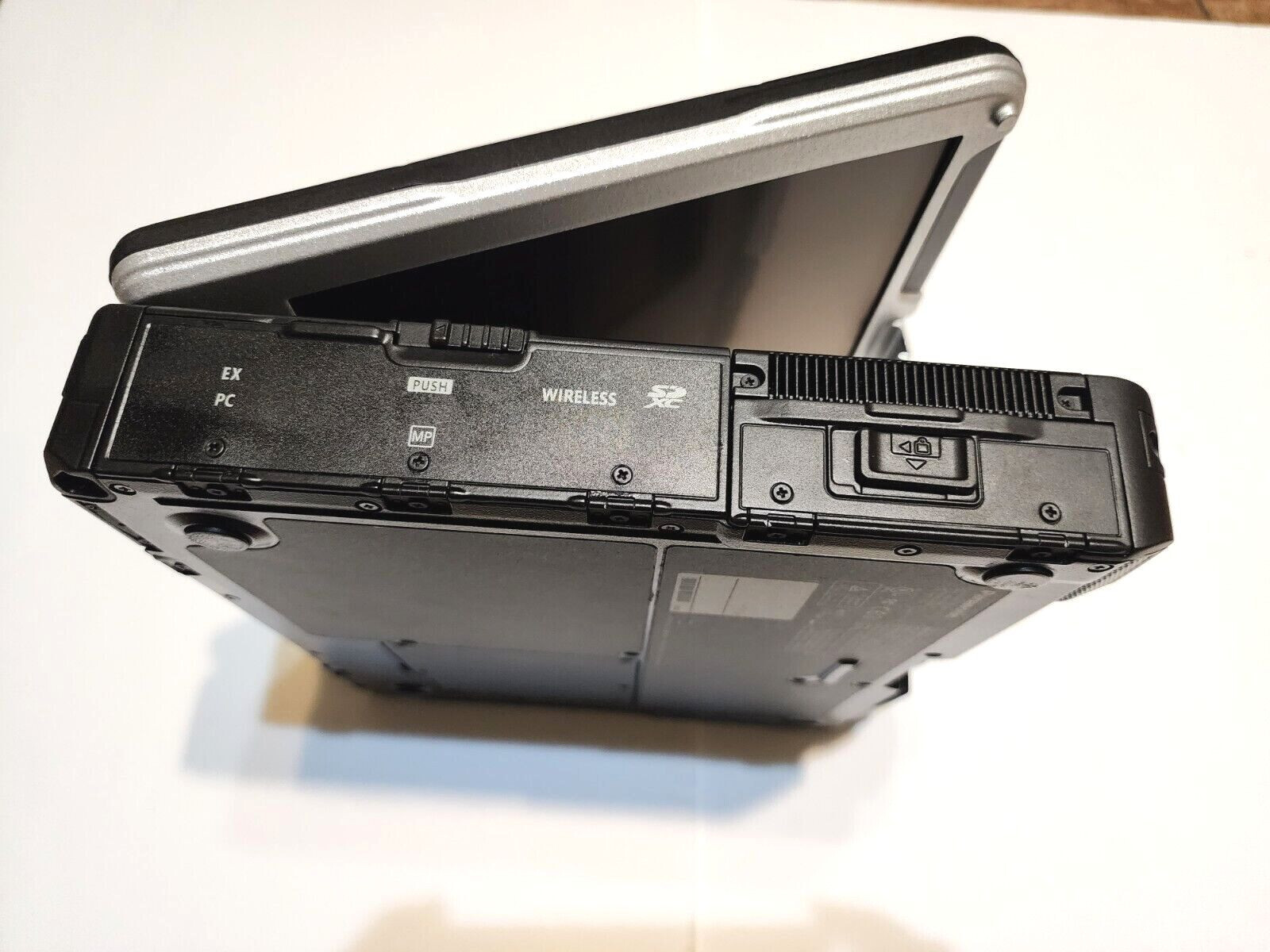 Panasonic CF-31 MK5, i5-5300U@ 2.30GHz✔️1TB SSD✔️16GB✔️WIN7P64B✔️✔️WEBCAM/BKLIT
