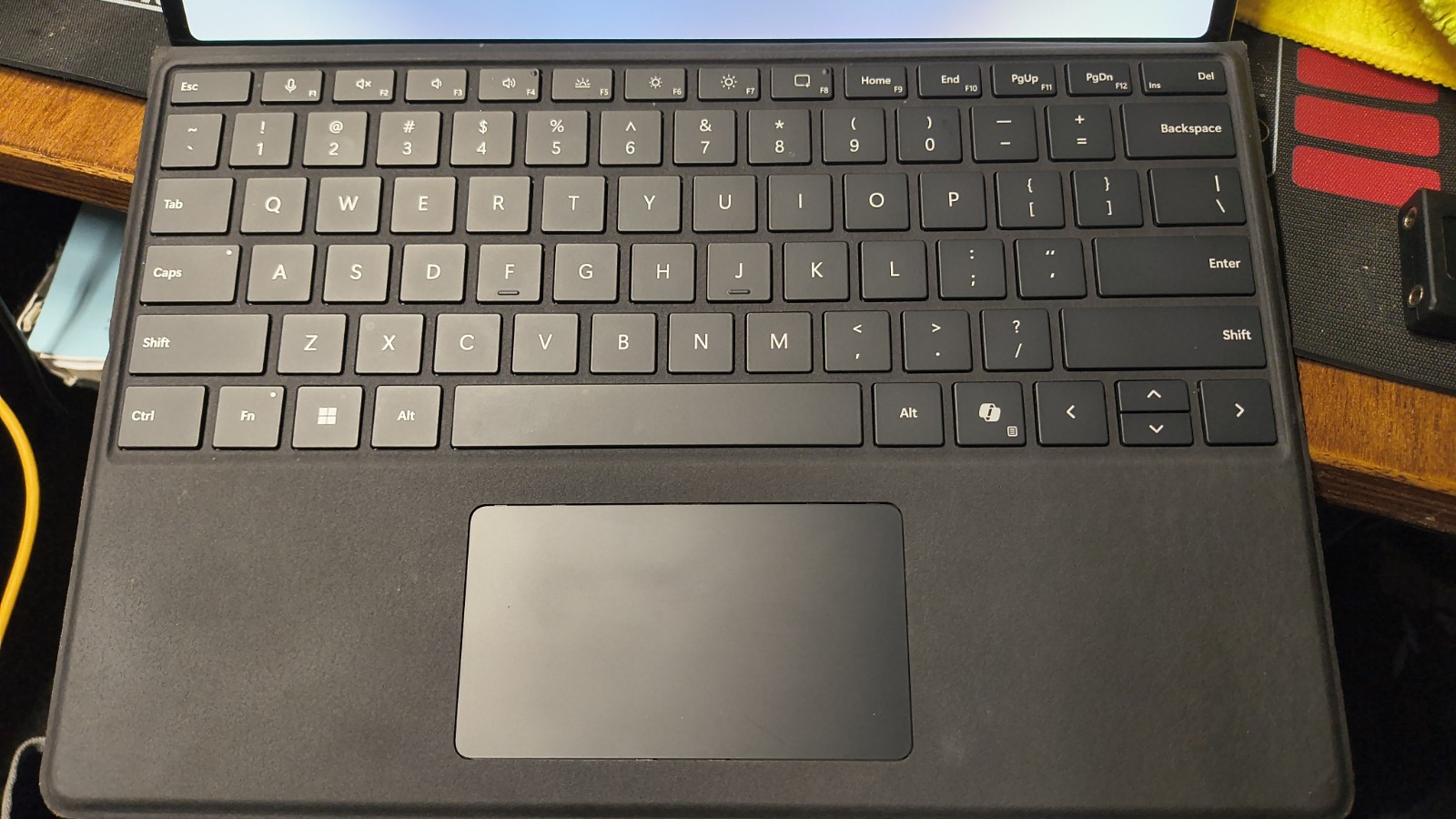 Microsoft Surface Pro 11th Edition 13″ Snapdragon X Elite 16GB 512TB SSD