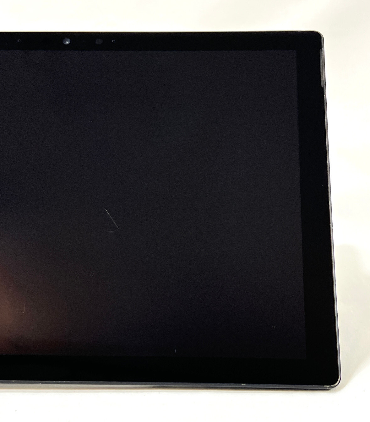 Microsoft Surface Pro 7 1866 12.3″ i5-1035G4 8GB 256GB W11H *Works but READ*