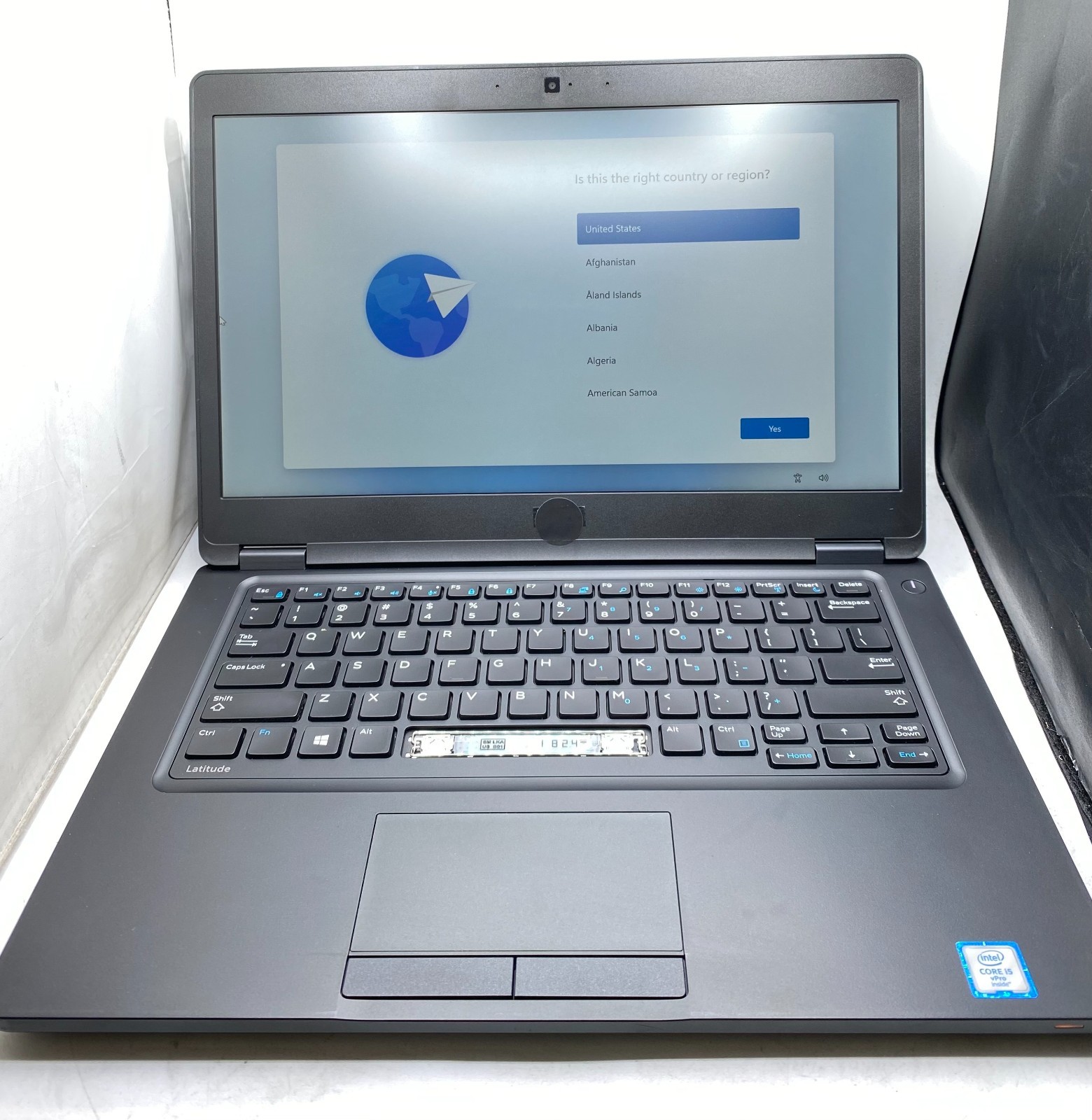 Dell Latitude 5480 14″ Laptop Intel Core i5-6300U 8GB RAM 256GB SSD