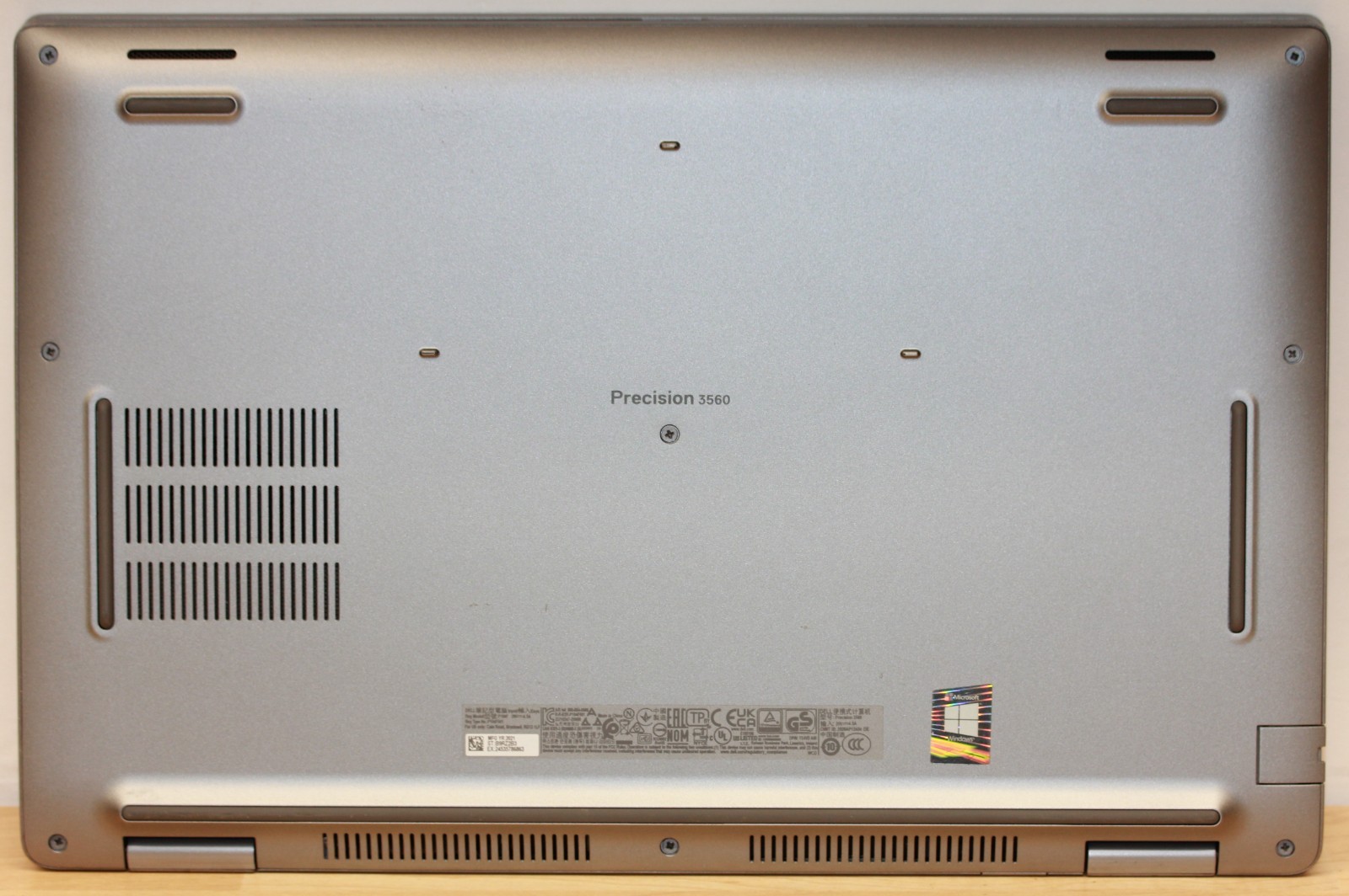 Dell Precision 3560 15.6″ Laptop: i7-1185G7, 1TB NVMe, 32GB RAM, Win 11 Pro