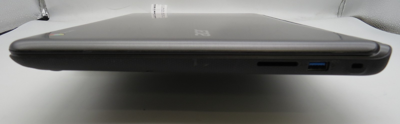 Acer Chromebook 15-15.6″- Celeron-N3060@1.6GHz-2GB RAM-16GB internal-NO OS- READ