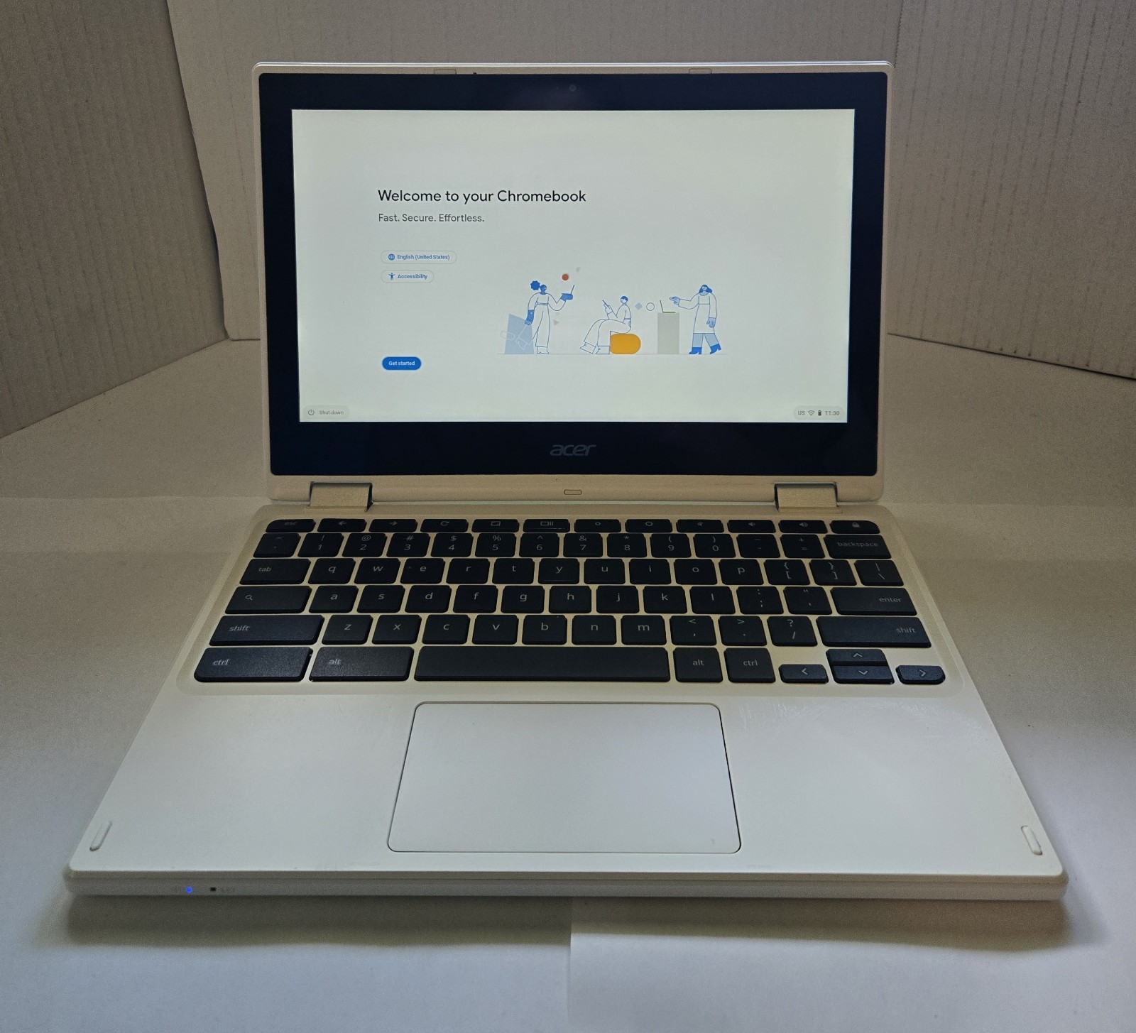 Acer Chromebook N15Q8 11.6″ Touchscreen 2-in-1 Laptop, White, w/ Charger