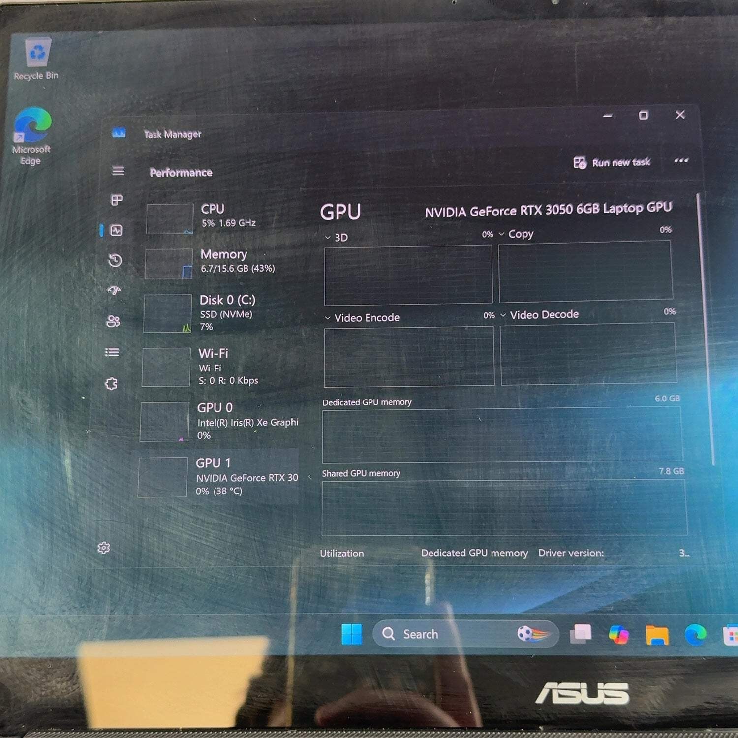 Asus Creator Laptop Q OLED 15.3″ i9-13900H 16GB RAM 1TB SSD GeForce RTX 3050