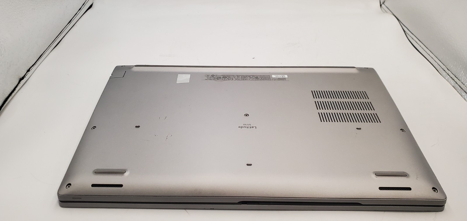 Dell Latitude 5530 Laptop i7-12th Gen 16GB RAM 256GB SSD W11P BIOS Locked