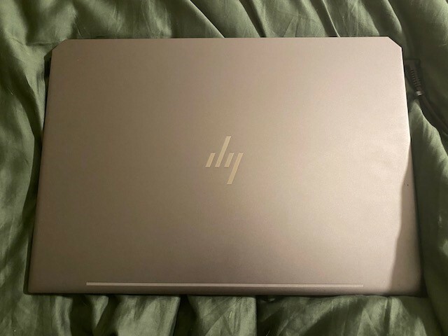 HP ZBook Studio G5 15.6″ (1TB SSD, Intel Core I7-9750h, 2.60 GHz, 16GB) Laptop 