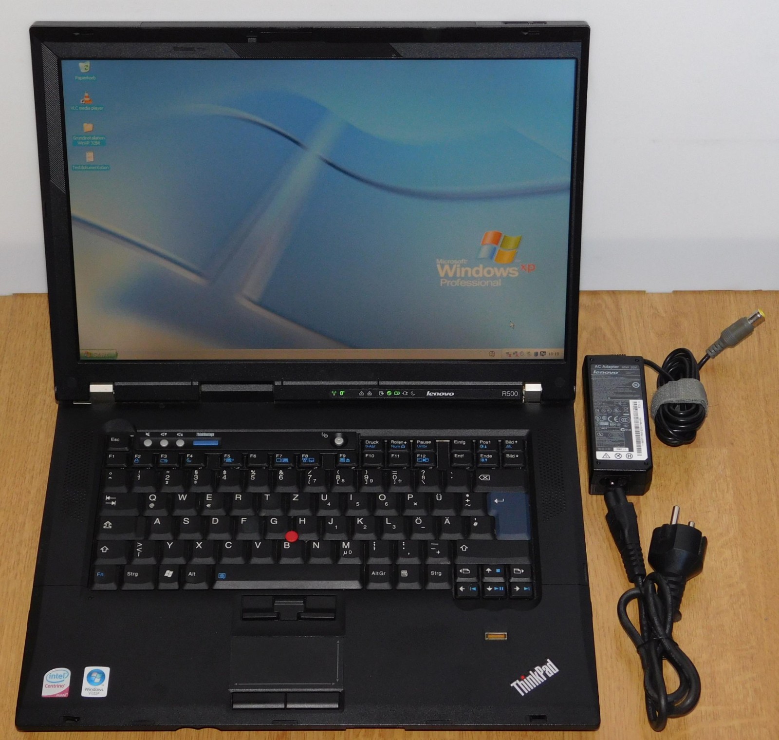 15.4″ Laptop Notebook Lenovo Thinkpad R500 T5870 2x 2GHz 500GB 3GB Win XP Pro