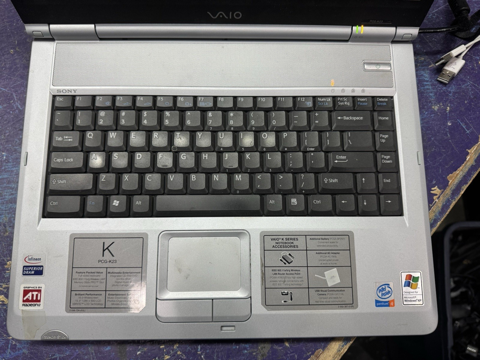Vintage Sony Vaio PCG-9RFL Laptop Intel P4/960MB Ram/60GB HDD/Win XP Tested