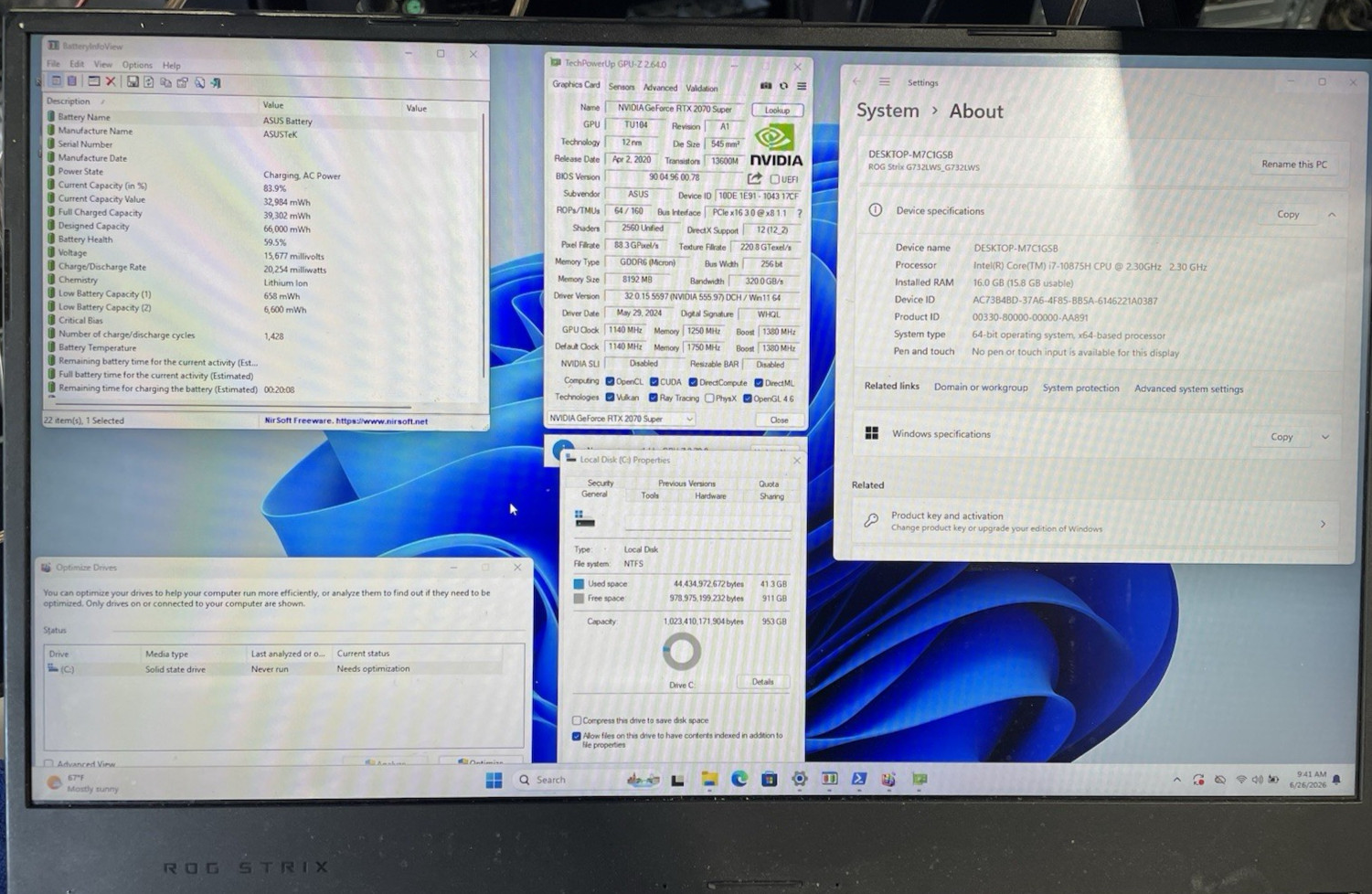 ASUS ROG Strix G732L, i7-10875H @ 2.30GHz 16GB RAM 1TB SSD RTX 2070S