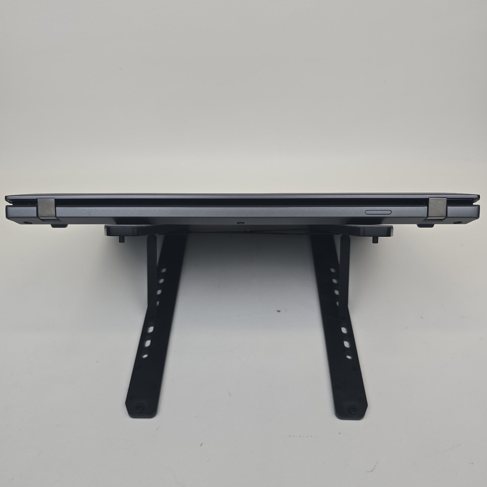 Lenovo ThinkPad P14s Gen 3 FFHD+ Touch I7-1260P 16GB 512 NO OS W/AC