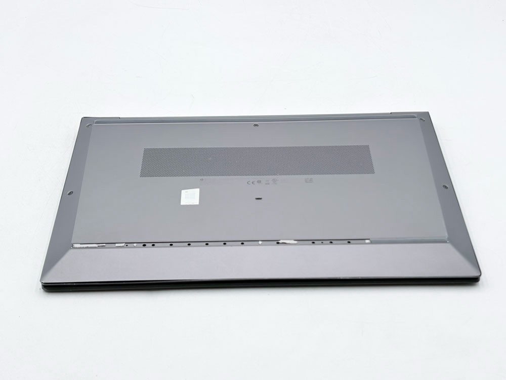 HP ZBook Firefly 15 G7 15.6″ FHD i7-10810U 16GB 512GB Quadro P520 W11P