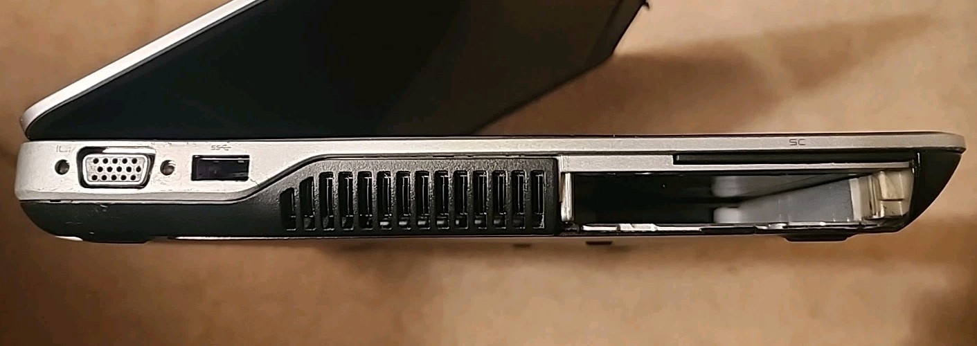 Dell Latitude E6440 i5-4300M CPU@2.6GHz 8GB RAM No HDD/SSD/OS Good Batt(3A826)