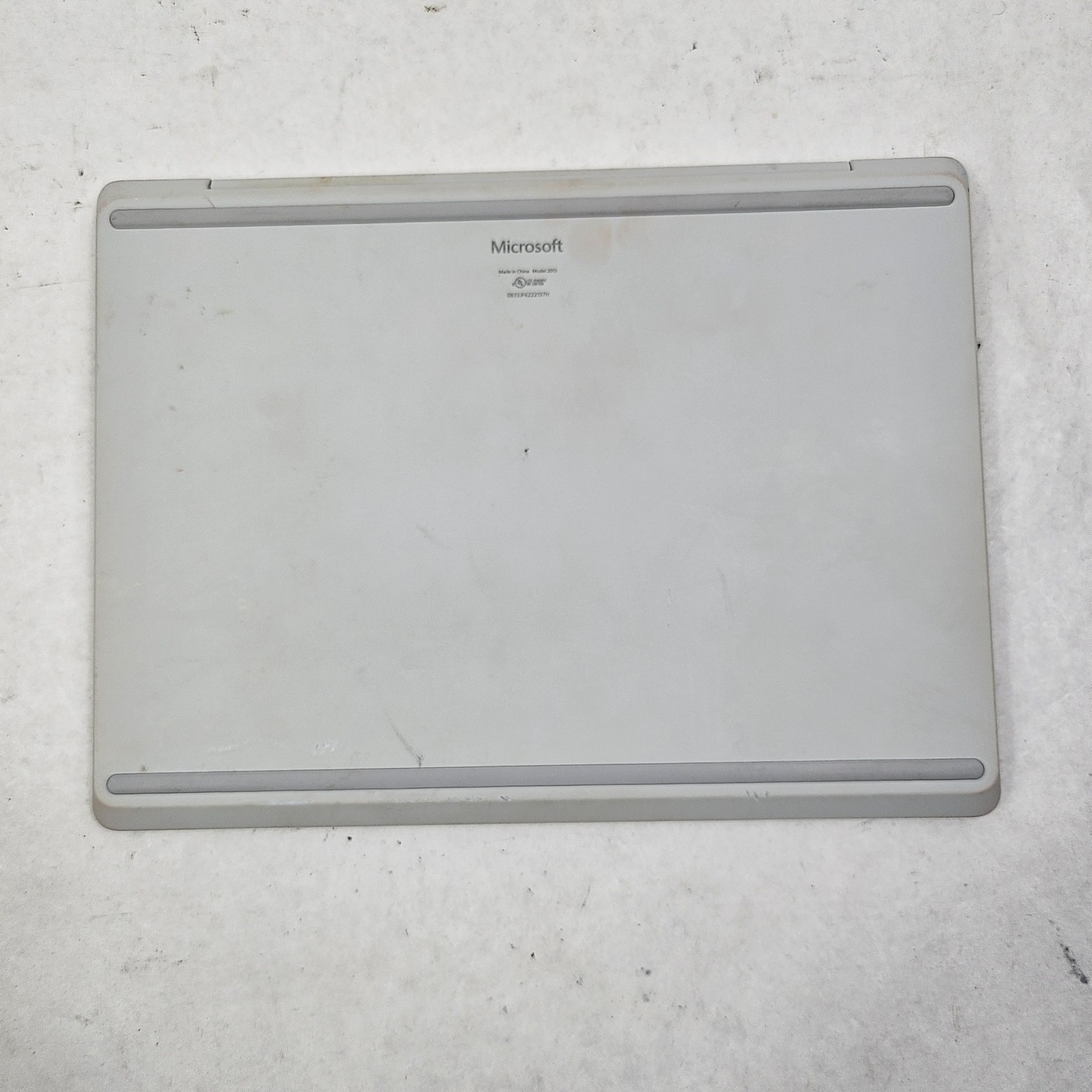 Microsoft Surface Laptop Go 2 2013 Intel Core i5-1135G7 8GB RAM 128GB SSD No OS