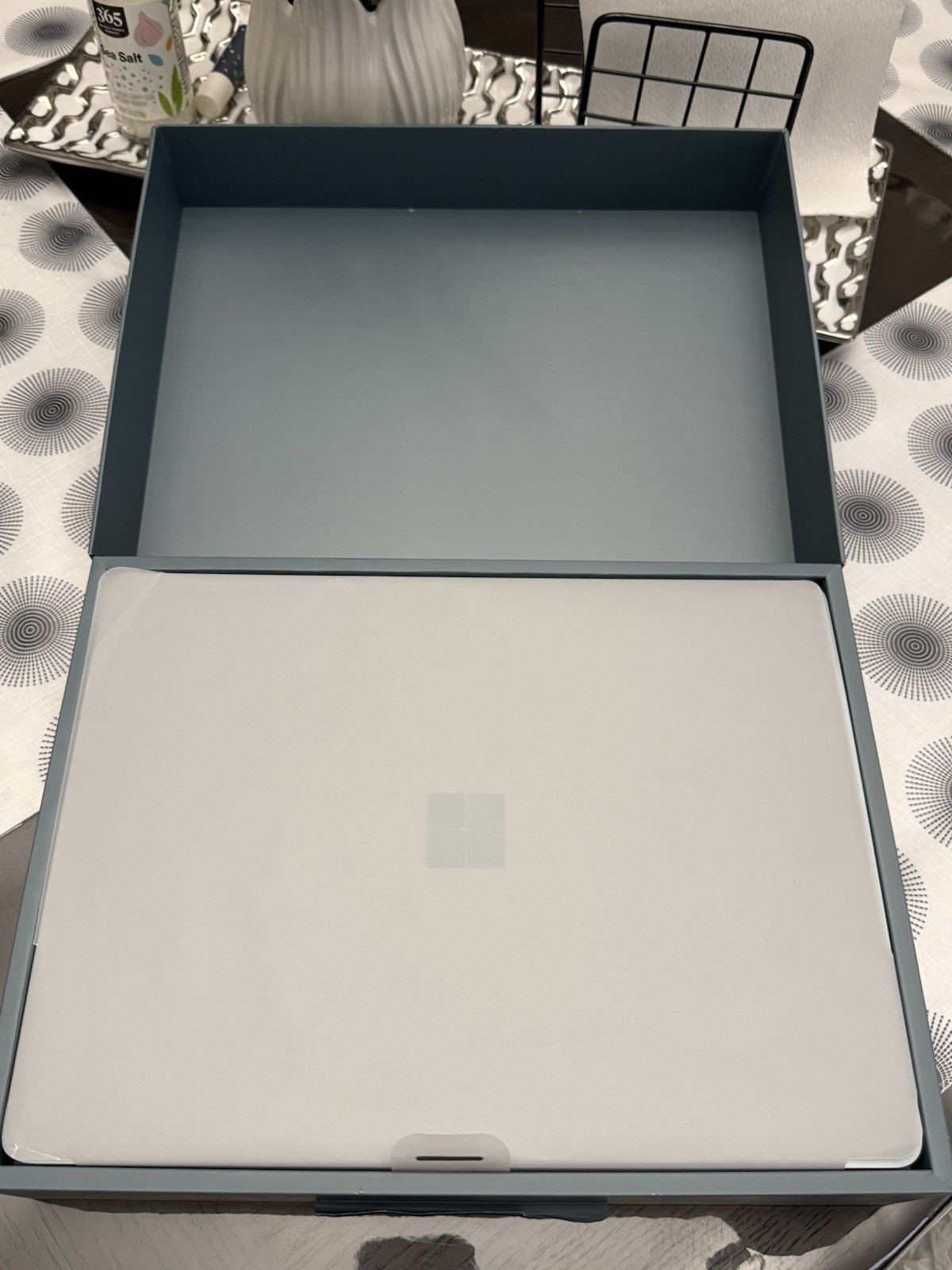 Microsoft Surface Laptop 13″ Snapdragon X Plus 16GB 512GB Touch, Ocean 2025