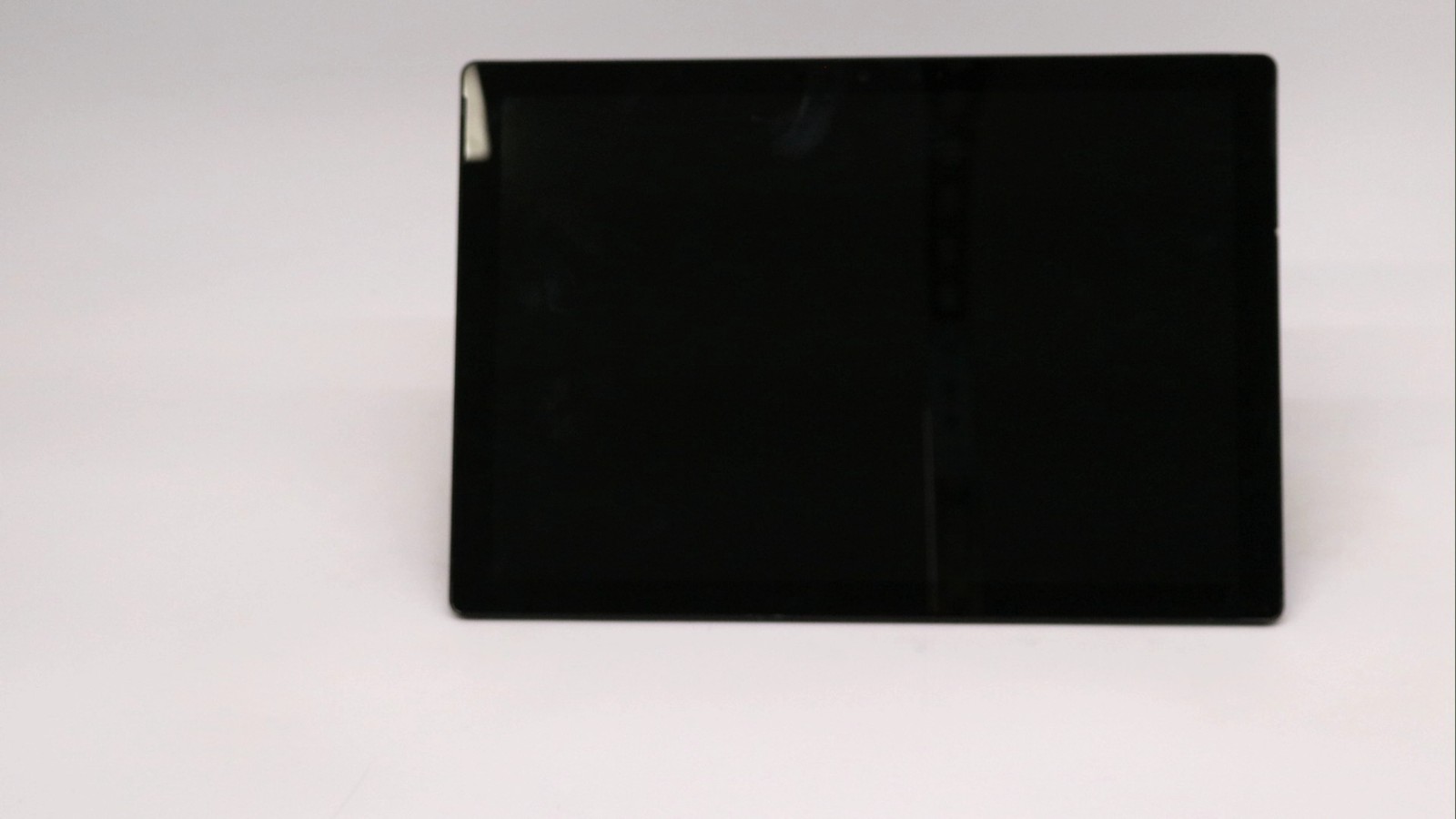 Microsoft Surface Pro 7 12″ i7-1065g7 0GB 512GB – Very Good READ DESC