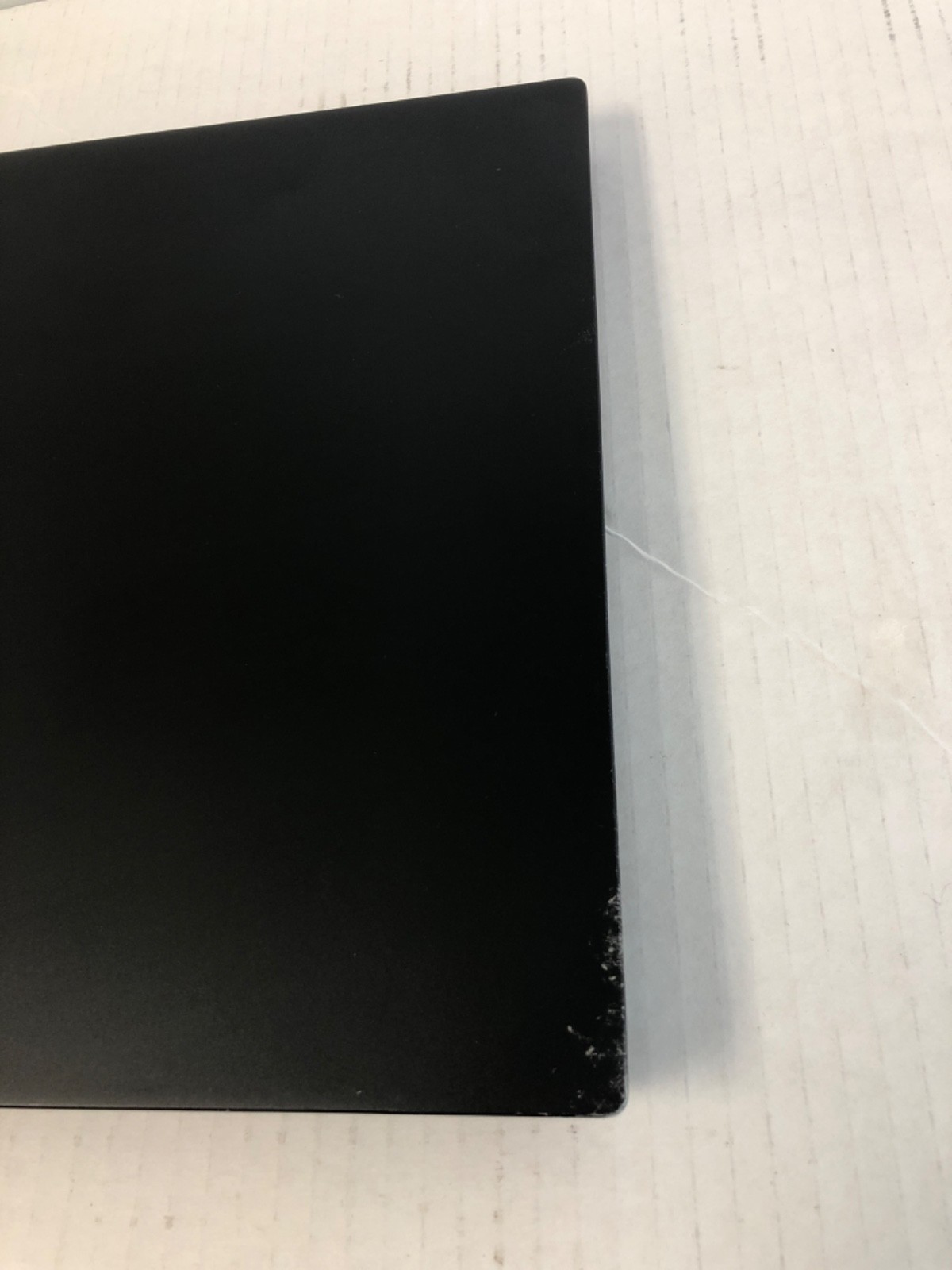 Lenovo ThinkPad E15 15.6″ FHD i5-10210U 16GB RAM 256GB SSD Win 11 Pro
