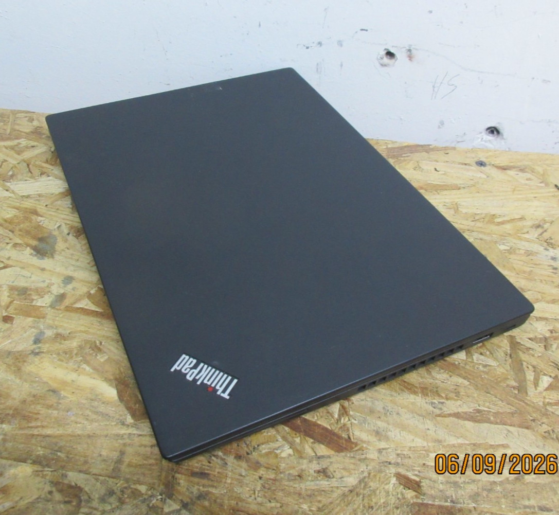 ⭐️ Lenovo ThinkPad T14s Gen 1 14″ Ryzen 7 PRO 4750U @ 16GB RAM 512GB SSD W11P ⭐️