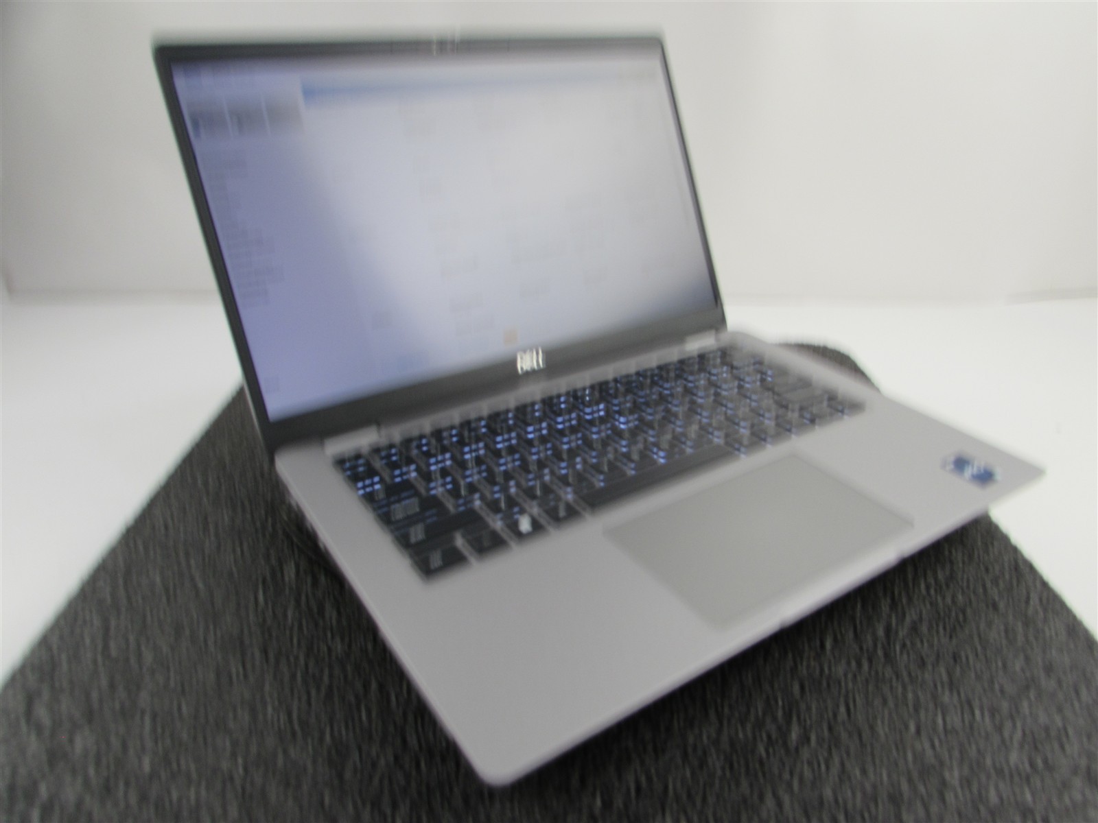 DELL LATITUDE 5340 1920X1080 FHD CORE I5-1345U 512GB SSD 16GB RAM NO O.S