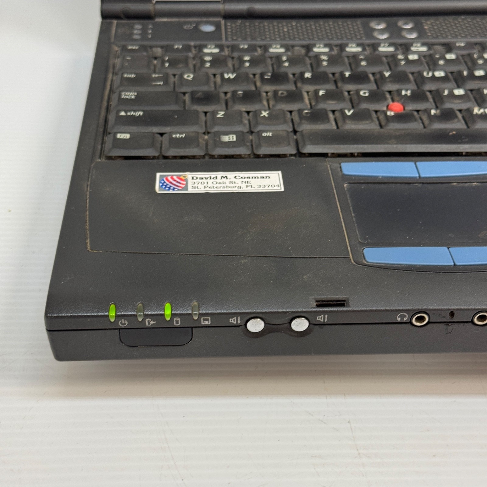 Compaq Evo N610c Laptop PP2040 Vintage Powers On No Further Testing