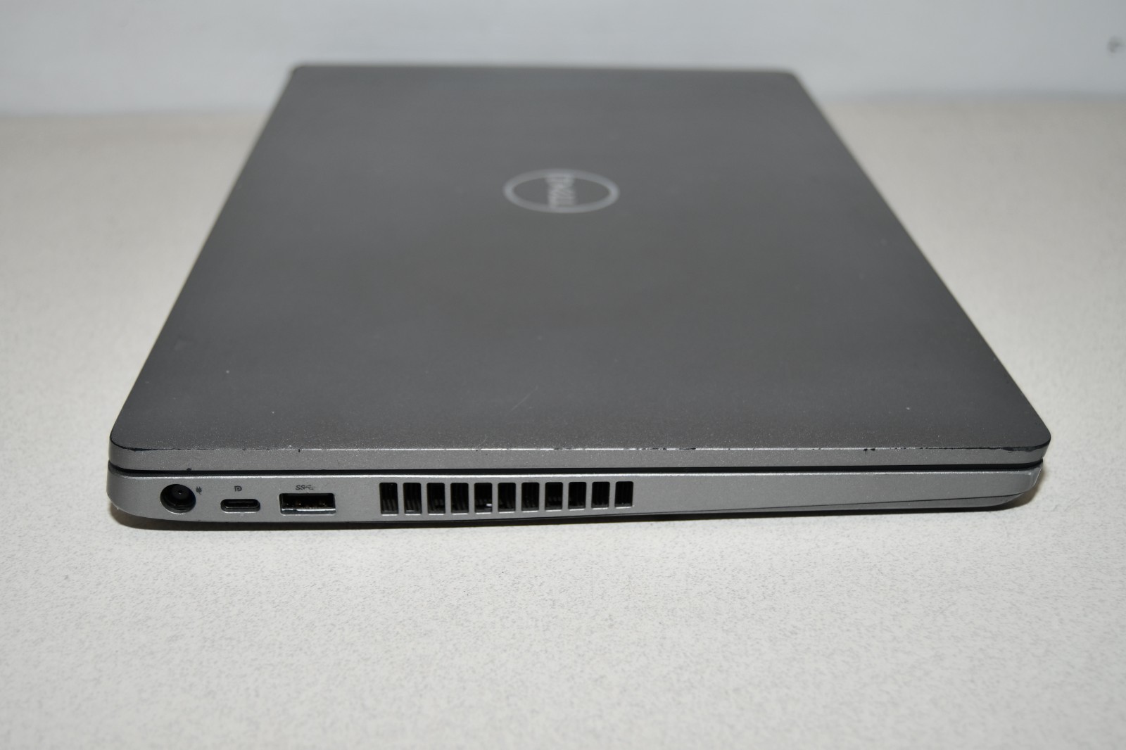 ^ Dell Latitude 5510 Intel i5-10210U @ 1.6GHz 8 GB Ram 256GB SSD No OS #X7266