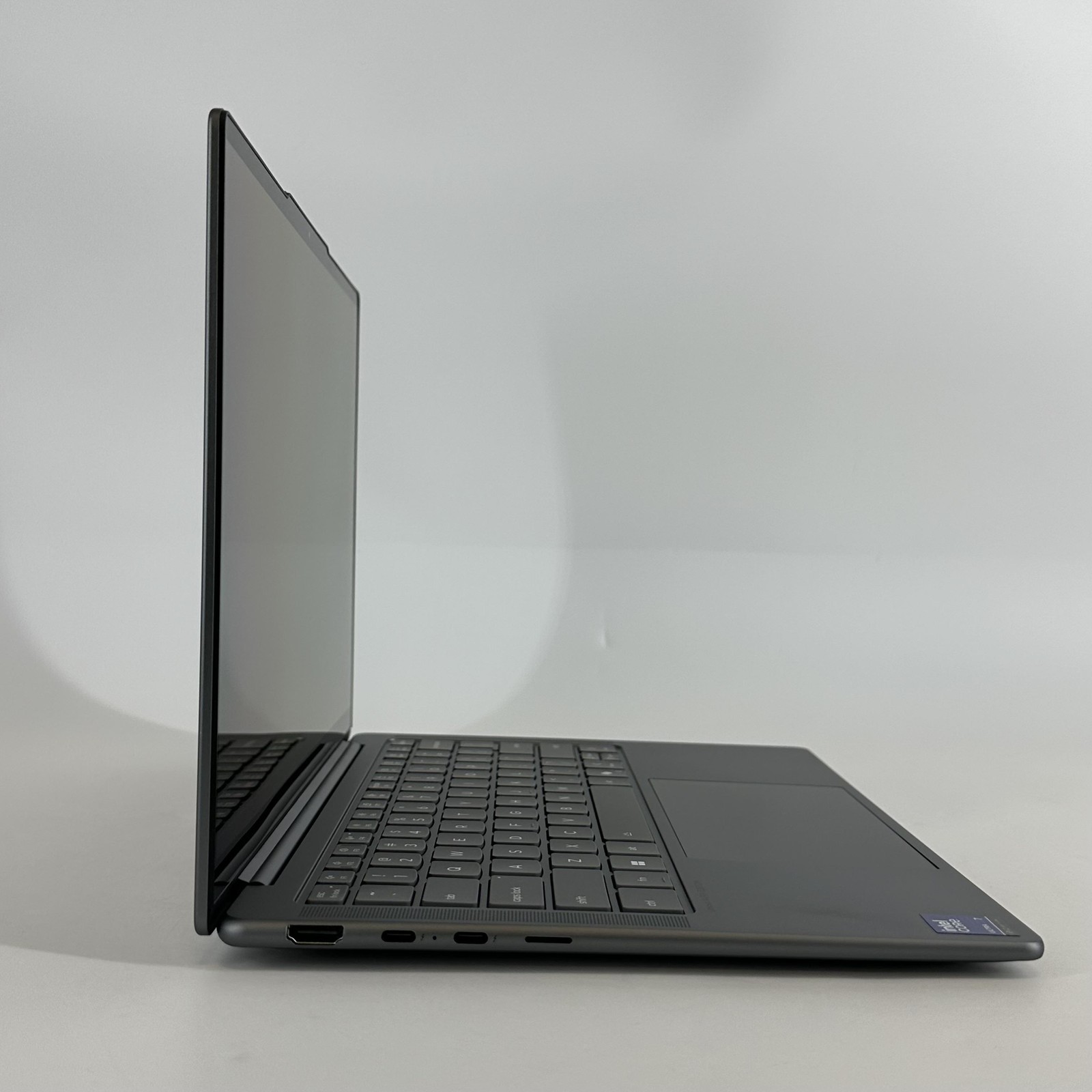 Lenovo Slim 7i 14 Gray FHD+ TOUCH 2.2 GHz Ultra 7 258V 32GB 1TB SSD Excellent