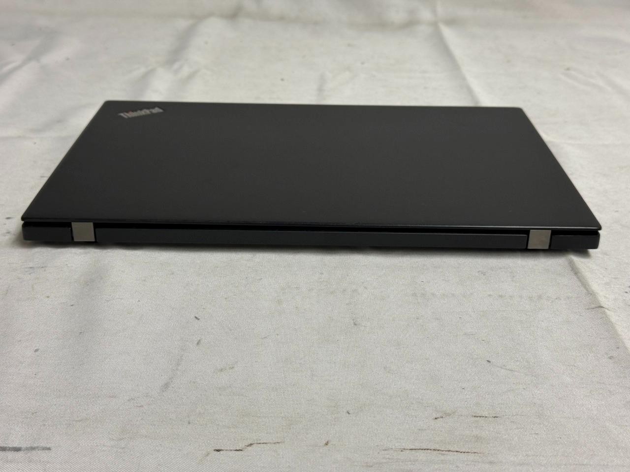Lenovo ThinkPad T470s, i5-7300U 2.60GHz, 8GB, 512GB SSD Windows 11