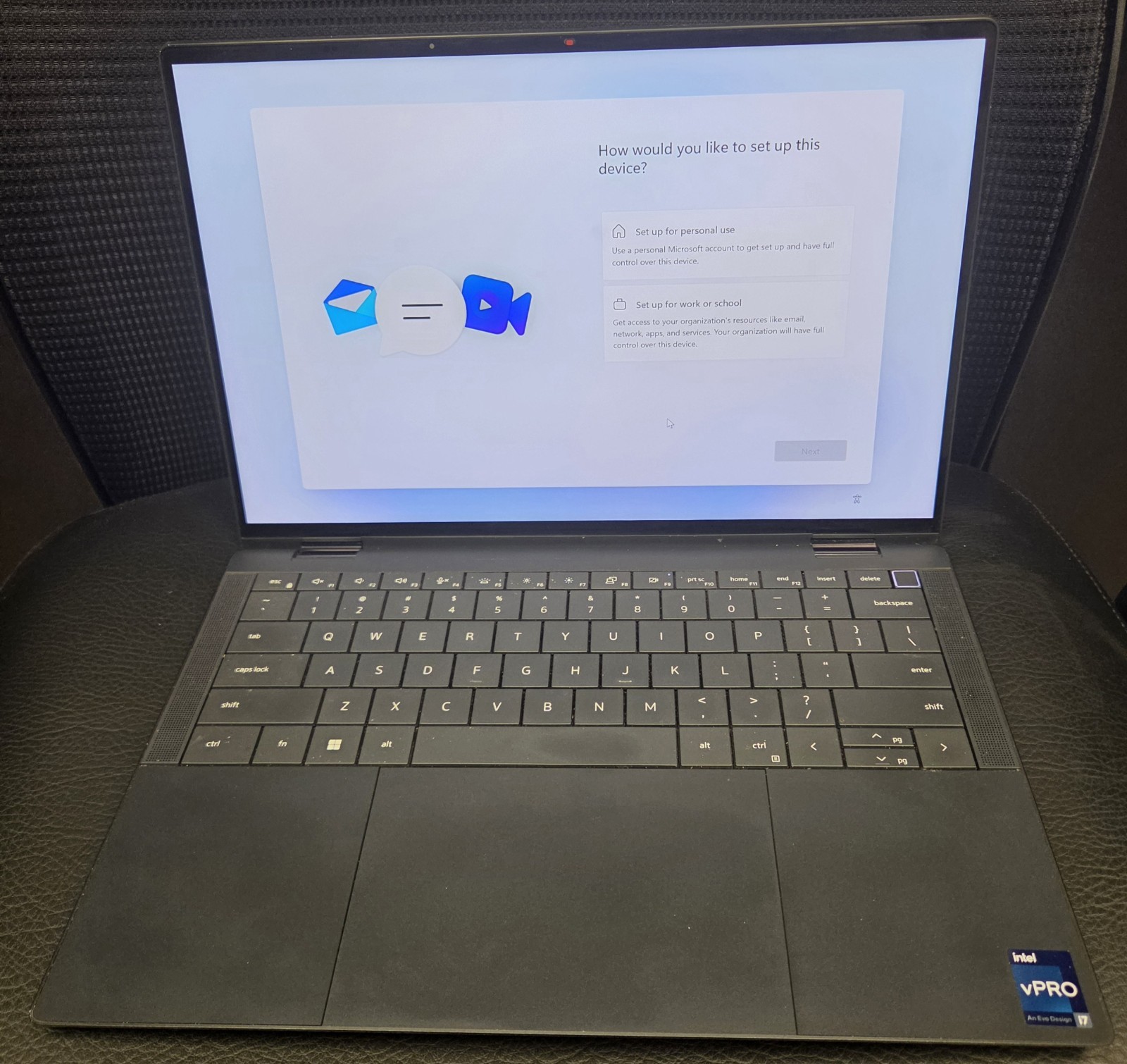 Dell Latitude 9440 14″ Touch 1.8 GHz i7-1365U 32GB 512GB SSD 2-in-1