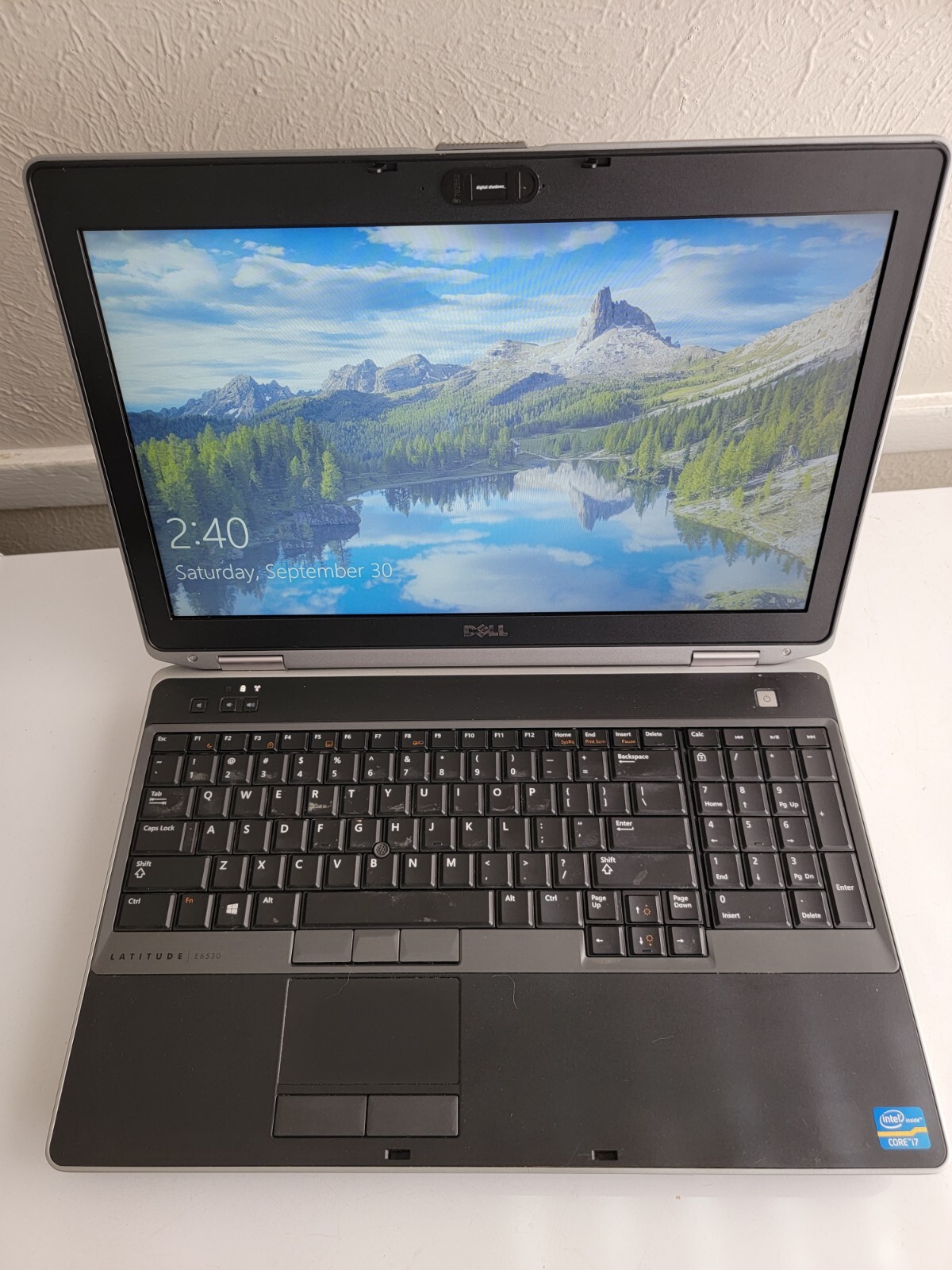 Dell Latitude E6530 15.6″ ( 1TB HDD, Intel Core i7-3720QM, 2.6 GHz, 8GB RAM)…