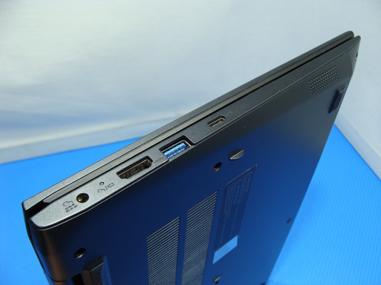 DynaBook Satellite Pro C40-K Intel Celeron 7305 1.1 Ghz 8GB 256GB SSD Win11P +PA