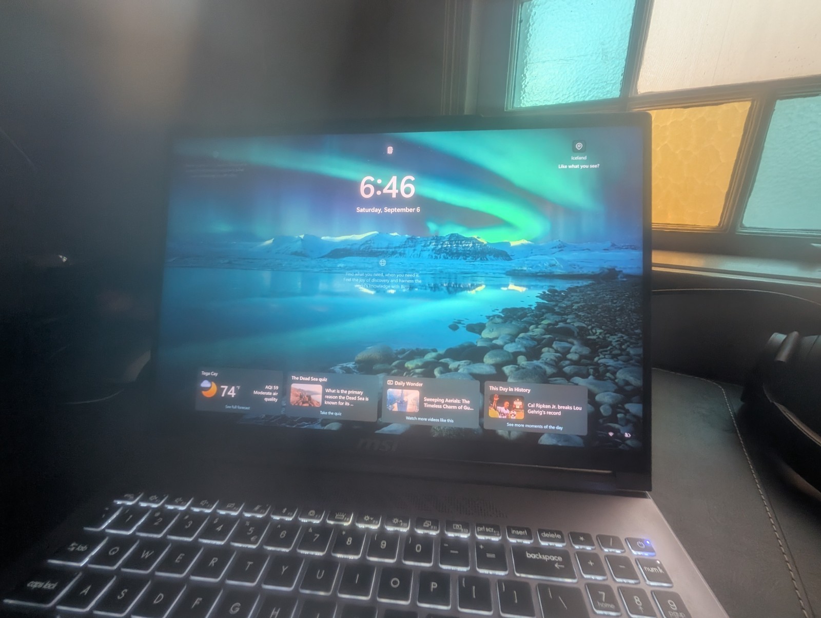 MSI Laptop Creator 16 AI Studio Intel Core Ultra 9 185H 64GB Memory 1 TB NVMe SS