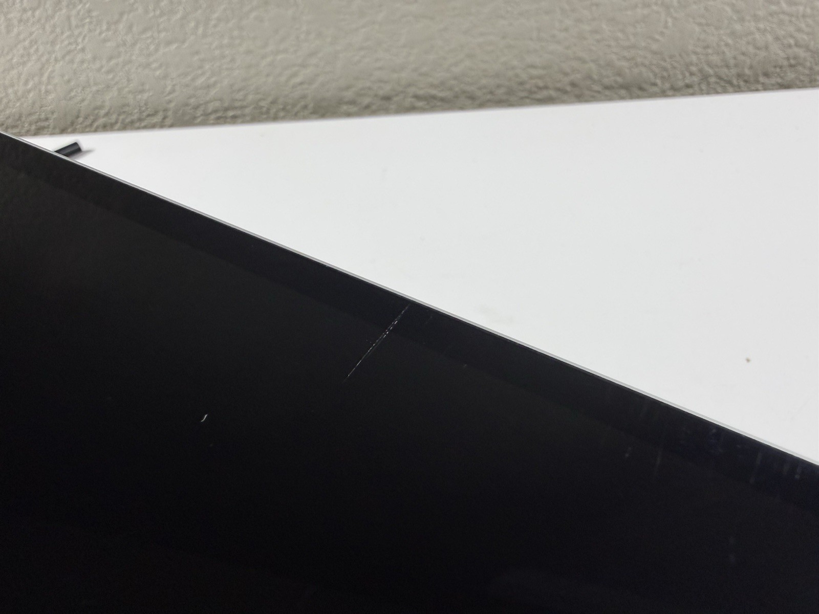 Microsoft Surface Pro 8 (1982) i5-1145G7 – 16GB RAM – 256GB 120Hz – Win 11 Pro