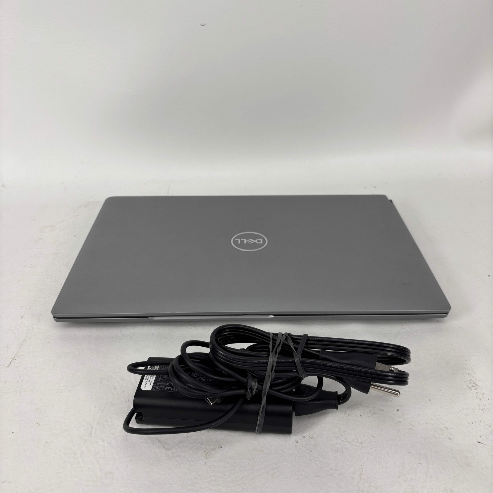 Dell Latitude 5550 15.6″ Core Ultra 5 135U 1.6GHz 32GB RAM 256GB SSD