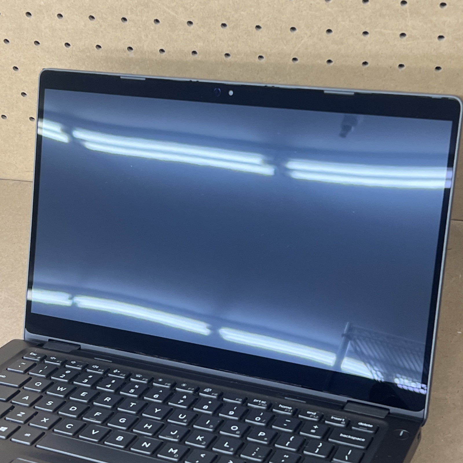 Dell Latitude 5300 2-in-1 i7-8665U 1.9GHz 32GB Ram 2TB SSD – Fair