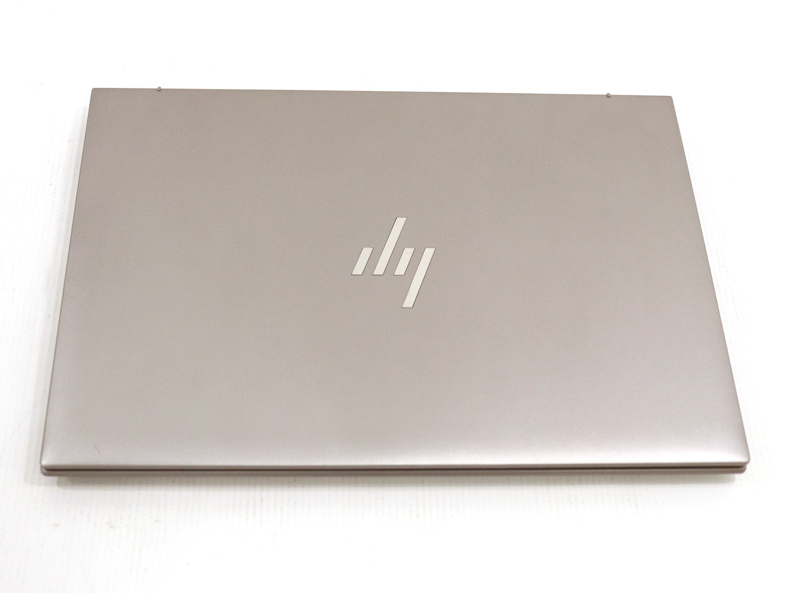 HP ZBook Firefly G11 14.0″ Ryzen 9 Pro 8945HS 64GB RAM 1TB NVMe W11P +Accidental