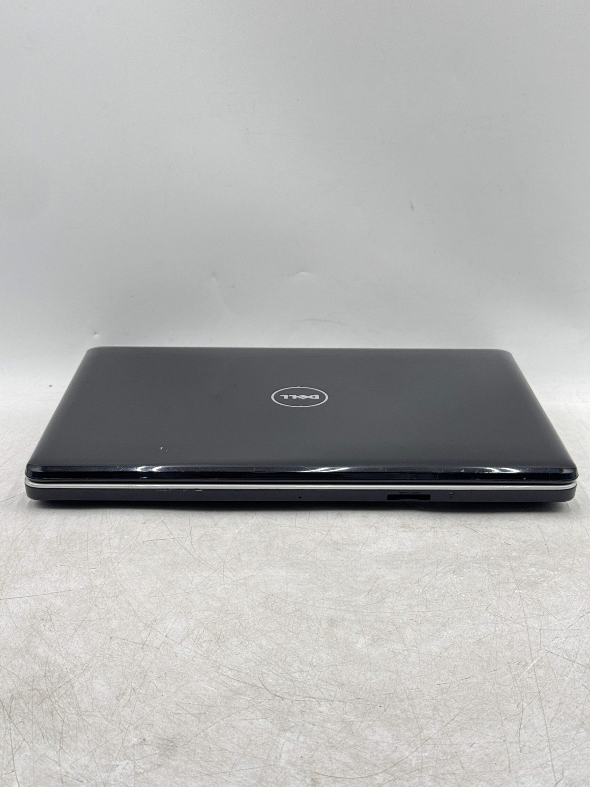 Dell Inspiron 1440 14″ Laptop Intel Pentium Dual-Core – No Power