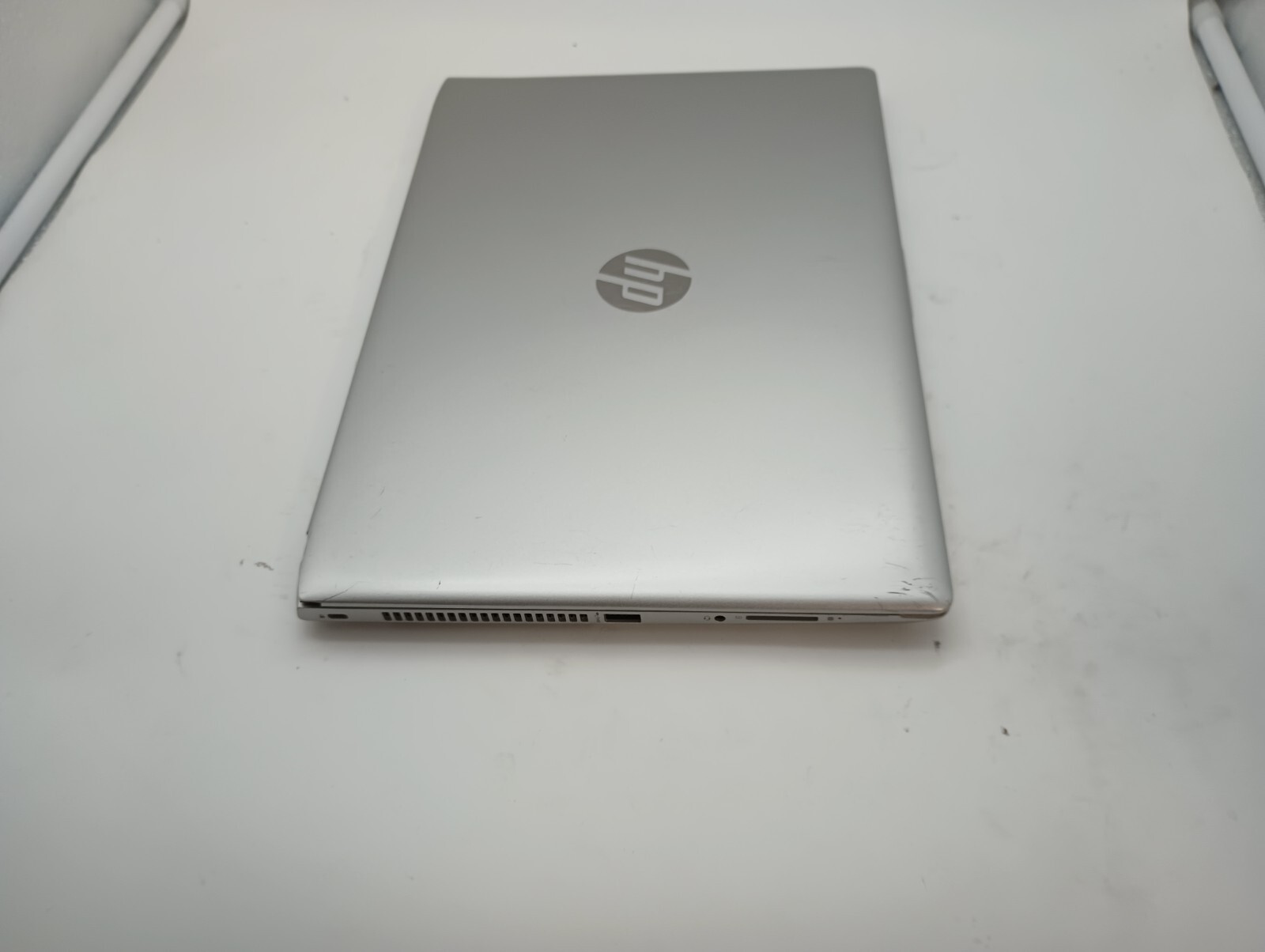 7275ProBook 440 G5 w/charger.i5 8th gen(4cores).8GB.128GB SSD.14″FHD.W11Pro