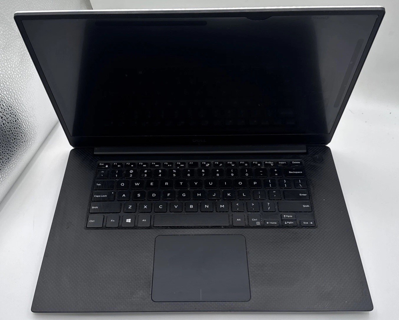 Dell Precision 5530 i9-8950HK 32GB RAM 1TB NVMe SSD FHD – READ DESCRIPTION